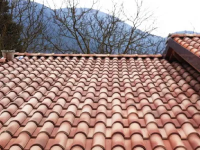 Un tetto in coppi realizzato dall’azienda ProTetti