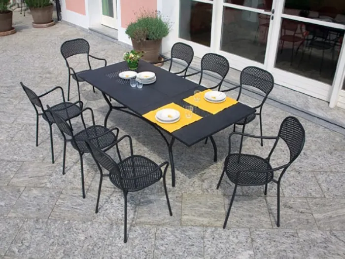 tavolo per esterno