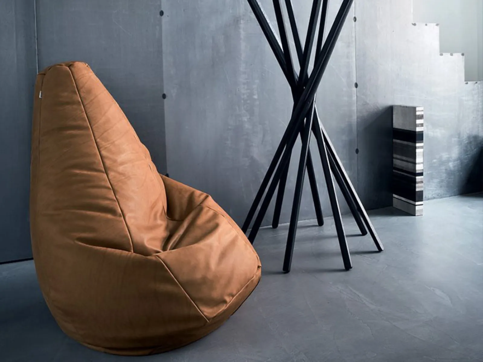 Genni Ottoman Pouf by Gabriele Mucchi - Zanotta