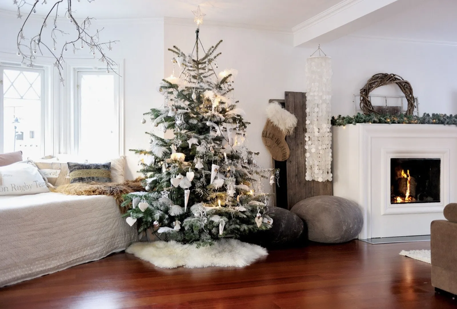 Albero Di Natale Rosa E Celeste.Alberi Di Natale Particolari