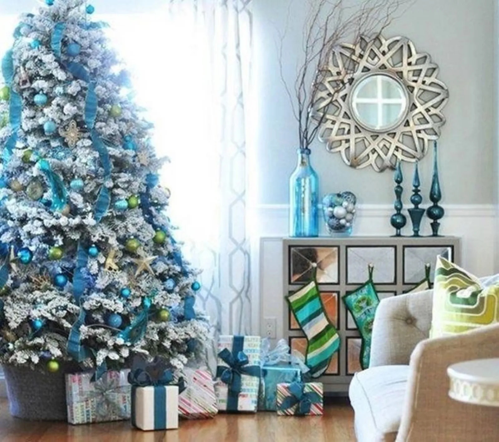 Albero Di Natale Argento E Blu.Albero Di Natale Bianco Come Realizzarlo