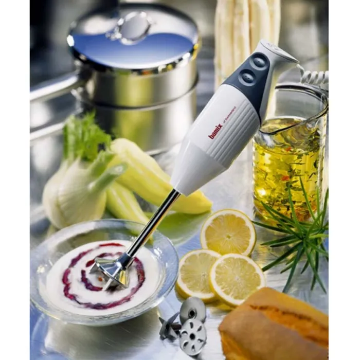 Le caratteristiche del mixer Bamix