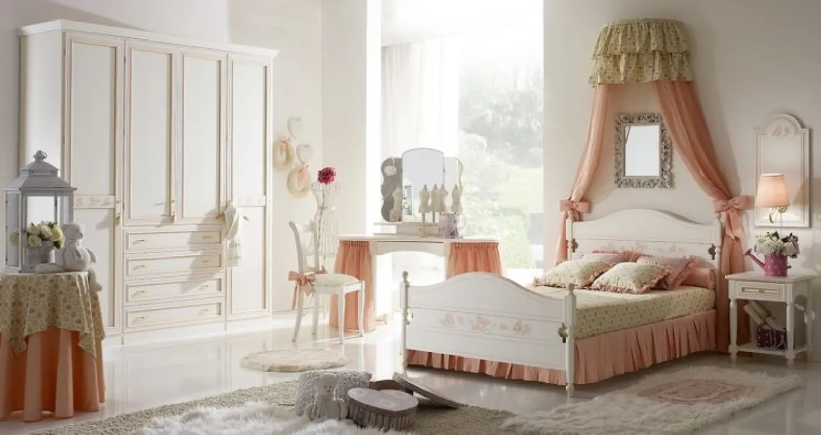 Camerette classiche ragazze: sogno e romanticismo