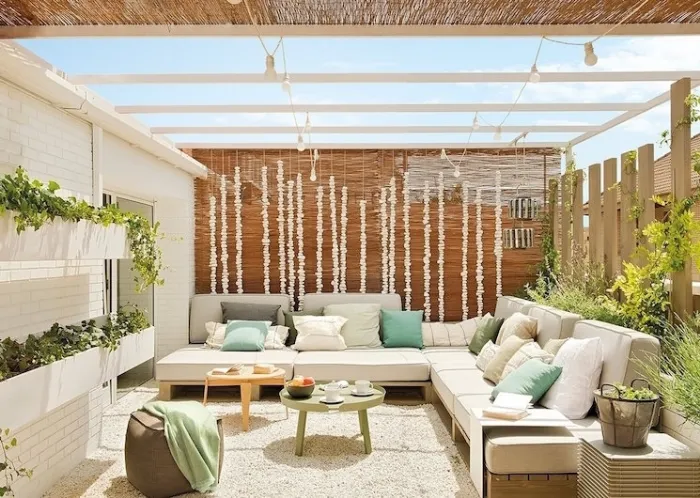 Come abbellire un terrazzo o un giardino, idee e consigli