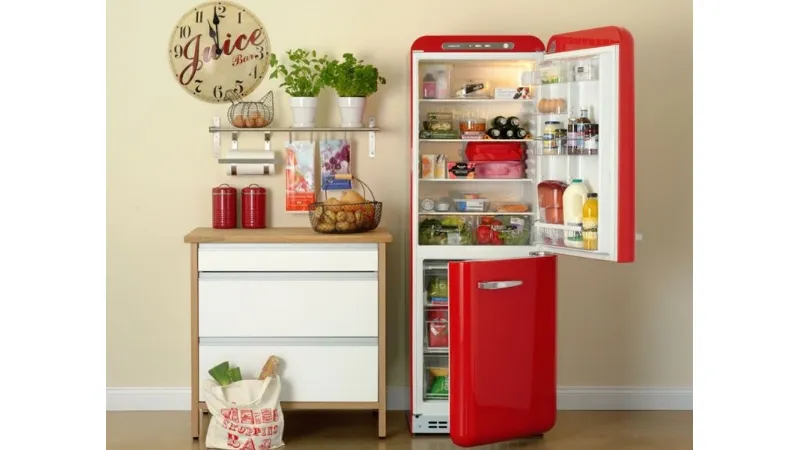 Tutti i frigoriferi Smeg della linea anni 50