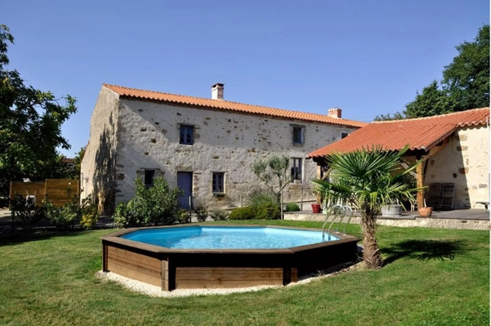 Le Piscine Fuori Terra In Legno Una Scelta Di Stile