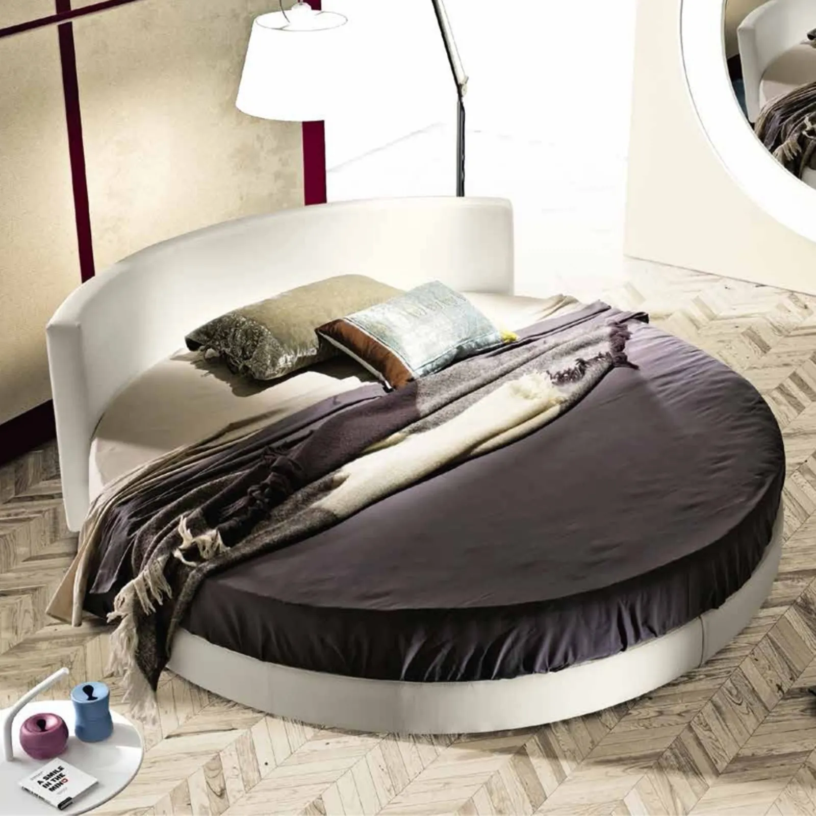 Letti Rotondo - Letto rotondo imbottito Soleil - HomePlaneur