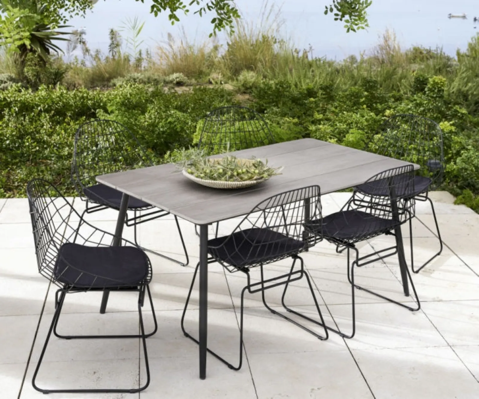 Garden Table 6 Persons In Composite And Aluminium W180 Escale