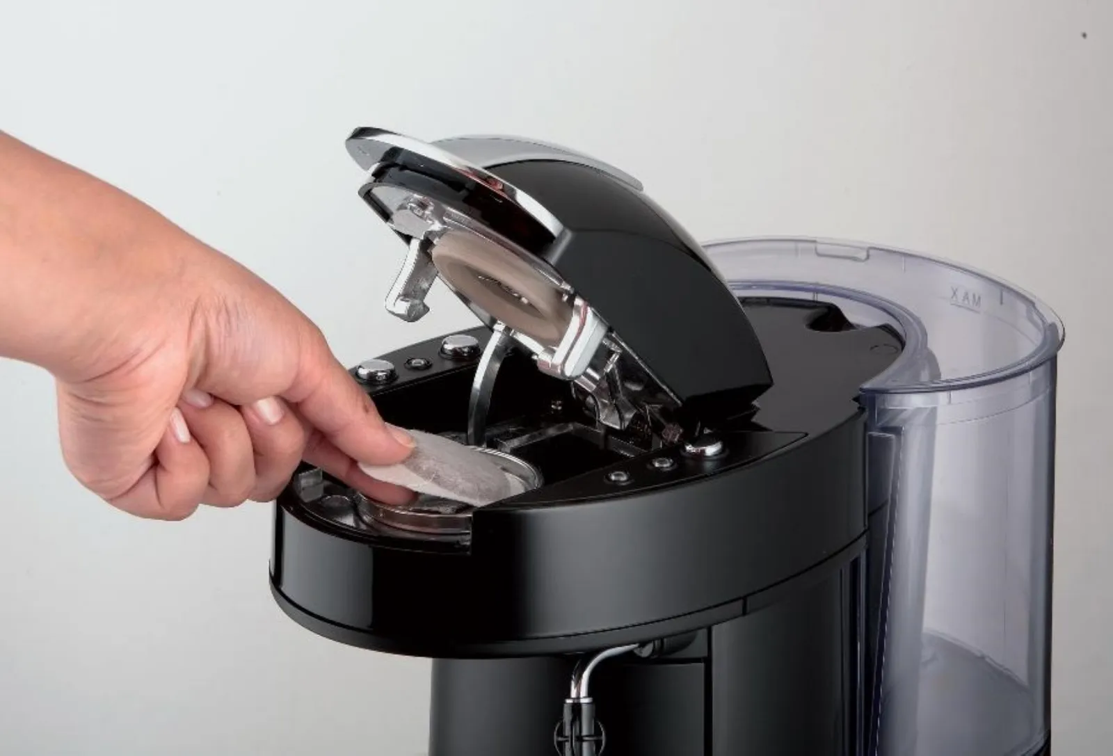 Consigli per pulire correttamente la macchina del caffè
