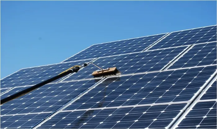 Pulizia pannelli fotovoltaici