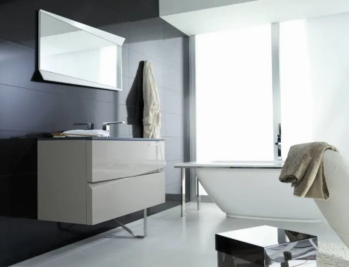 Arredare con gli specchi Ikea i locali di casa