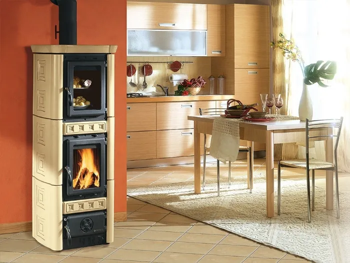 Stufa a legna con forno, guida alla scelta