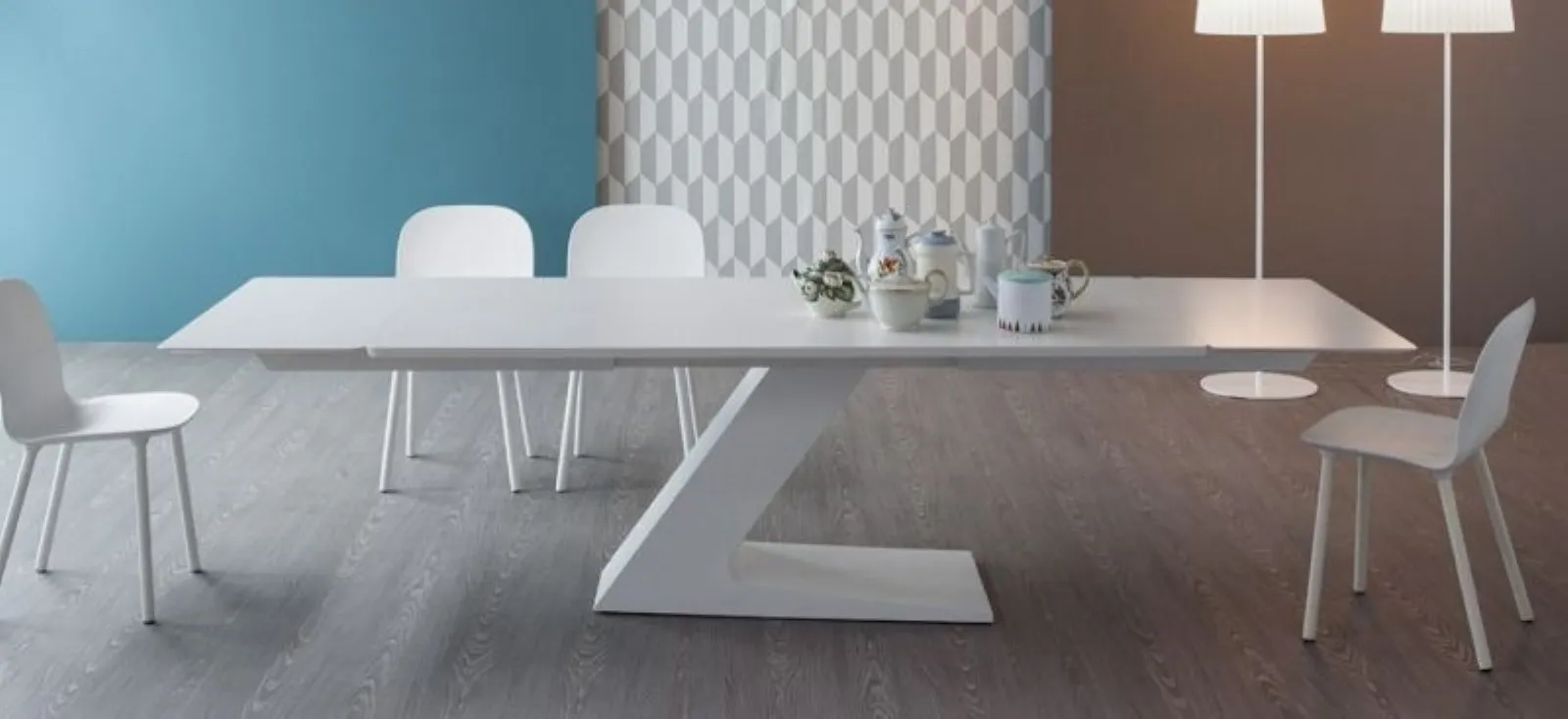 Tavoli Di Design La Classe è Servita