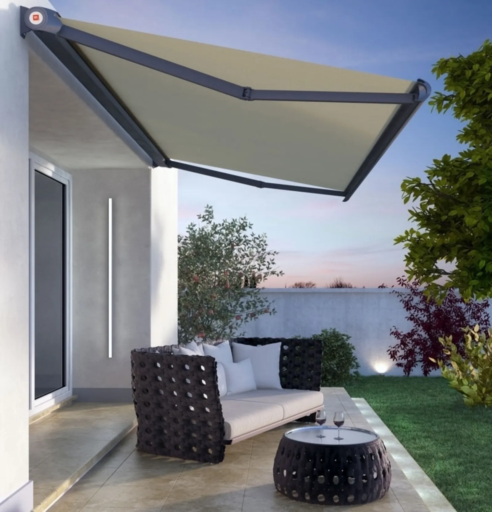 Tende da sole BT Group, porte aperte alla bella stagione