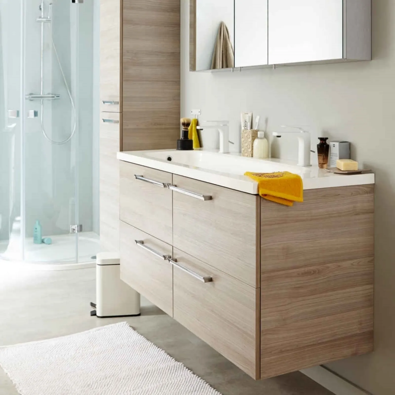 Mobili bagno leroy merlin comodi e moderni arredo bagno Lampadari per bagni moderni