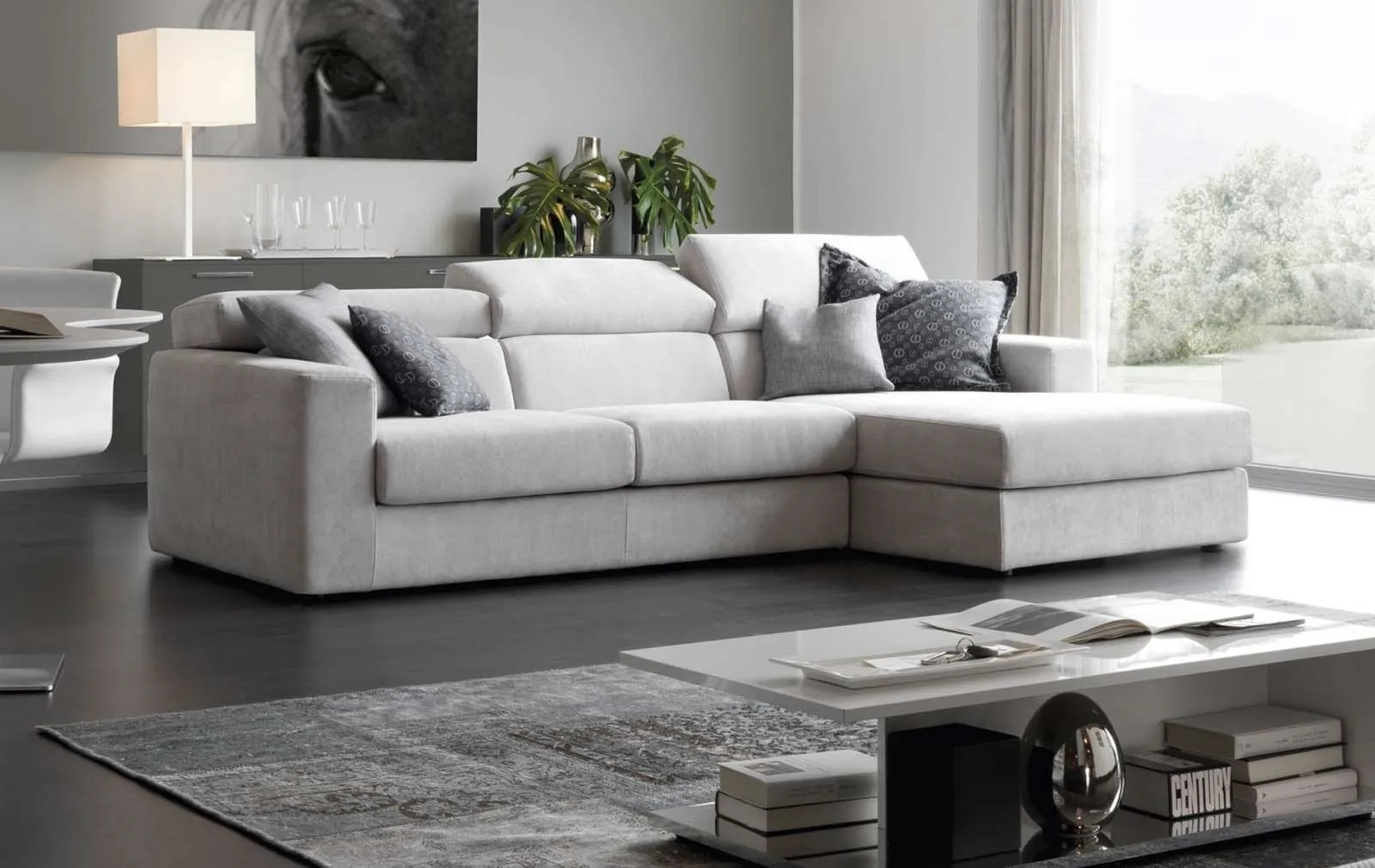 Chateau d'ax offerte, il design low cost Divani Moderni