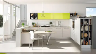 cucina con penisola Lube