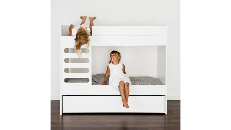 letto a mini castello per bimbe
