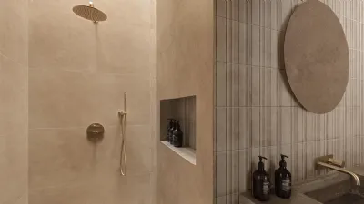 Rivestimento bagno realizzato con le collezioni Slow Coccio, ArtCraft Coccio e Sabbia