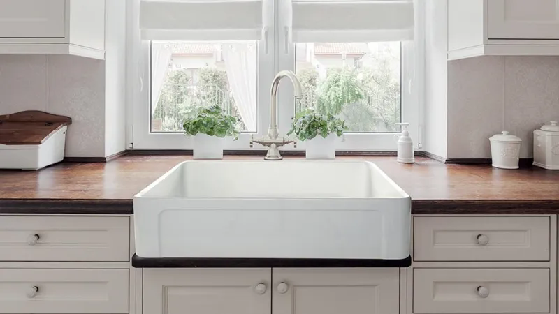 Vasca larga e profonda per il lavello in ceramica Cook Bleu Provence