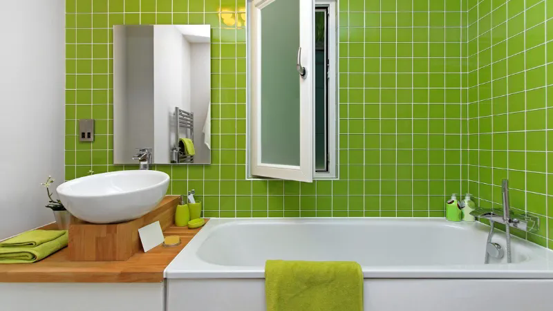 Restyling bagno moderno con smalto per piastrelle verde