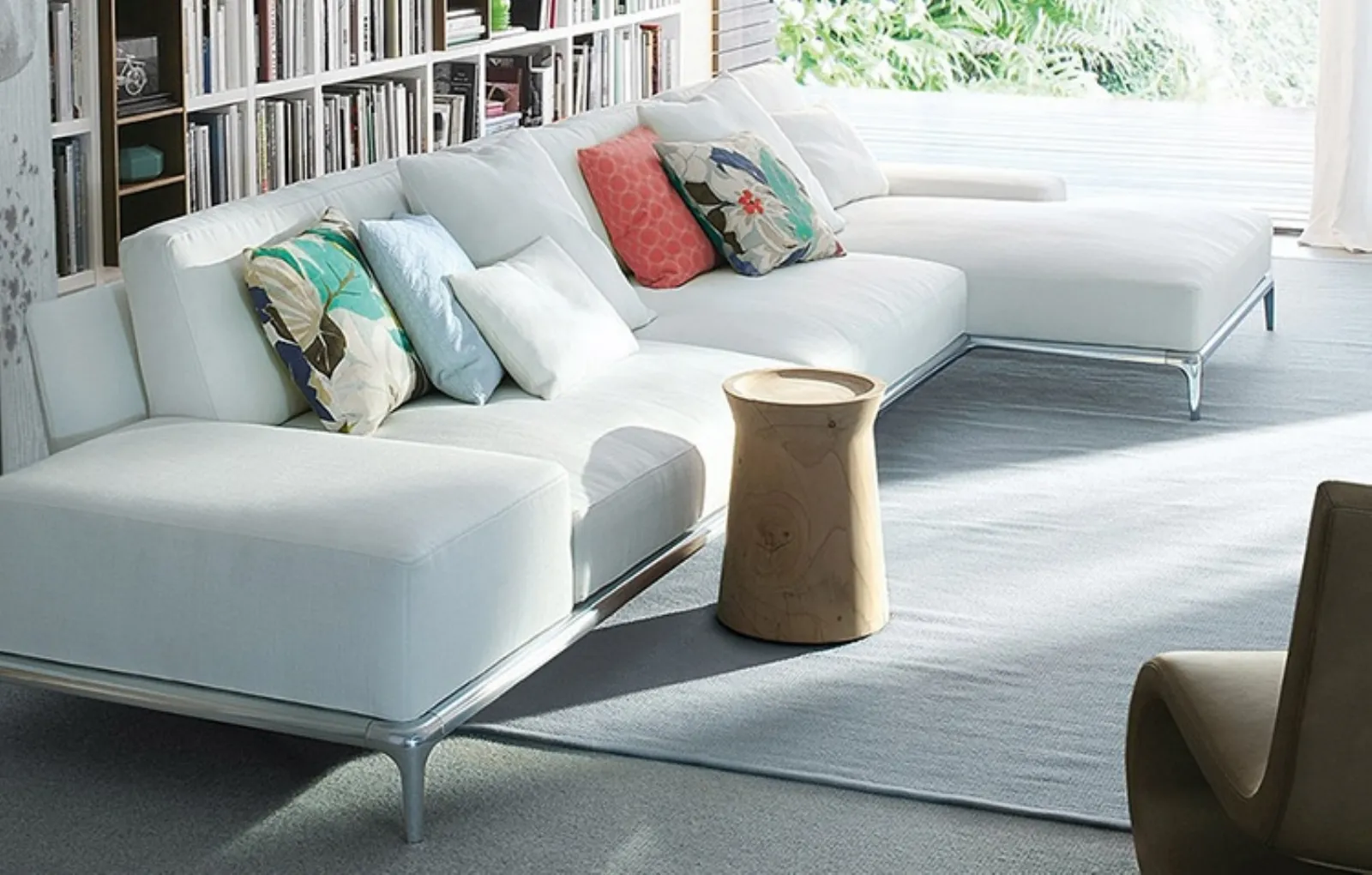 Cuscini decorativi per divano consigli divani Arredare con i cuscini