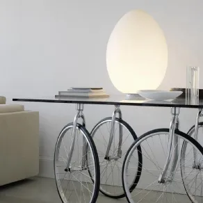 Lampada Uovo di FontanaArte