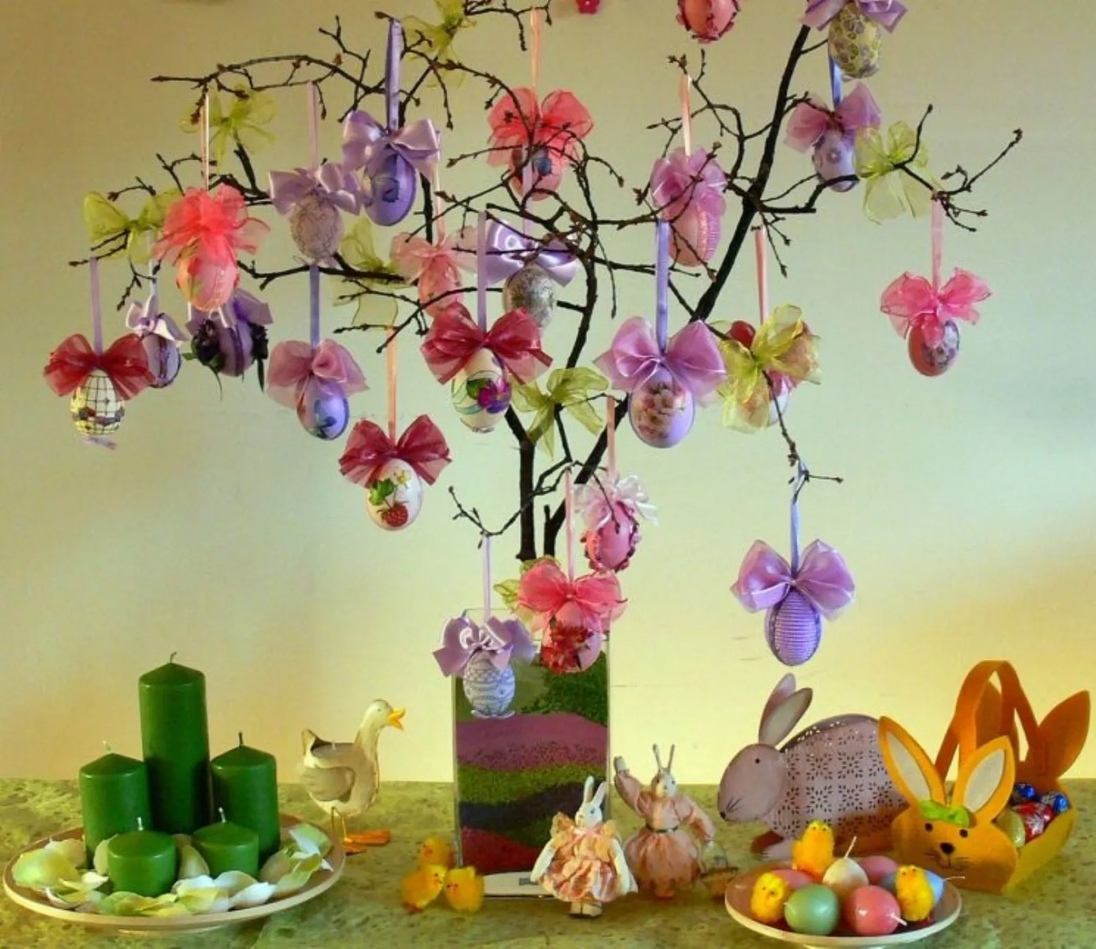 Decorazioni Pasqua: accessori e complementi di design per la tavola e la  casa