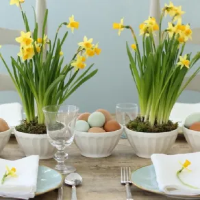 Fiori per la tavola di Pasqua