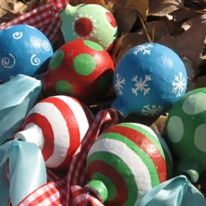 Palline con carta pesta
