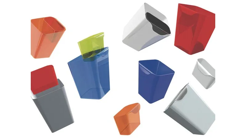 contenitori di plastica colorati