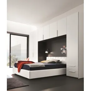 Letto matrimoniale con armadio a ponte