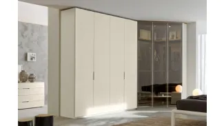 armadi ad angolo