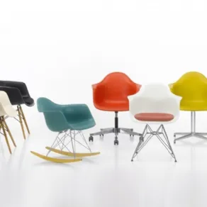 Sedie colorate di design