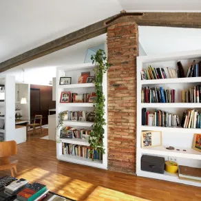 libreria per separare due ambienti