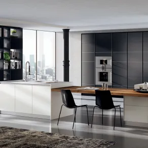 Colonne a tutt’altezza della cucina Tetrix di Scavolini