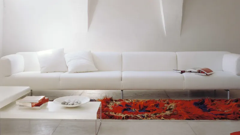 Soggiorno total white
