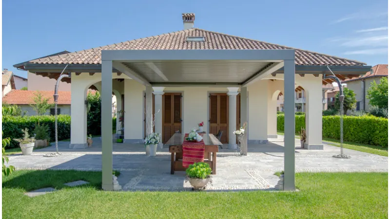 pergola bioclimatica bt group