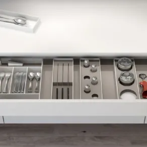 cassetto cucina con accessori