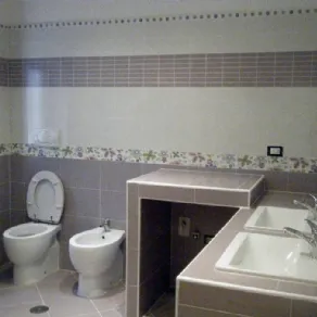 Rivestimento bagno Versace collezione Venere