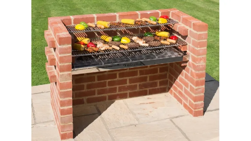 Come realizzare un barbecue in giardino
