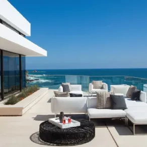 terrazza  di casa al mare in California