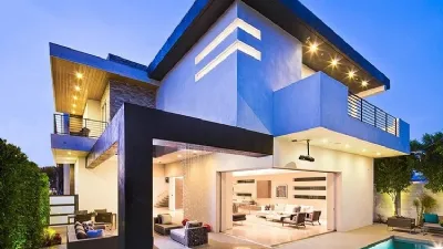 casa moderna con piscina
