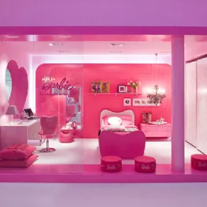 Cameretta rosa: come sogna lo spazio una bambina