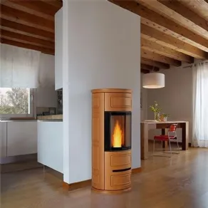 Stufa a Pellet ermetica modello P943 di Piazzetta