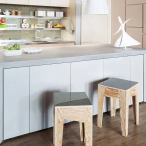 La cucina a scomparsa con isola di TM Italia