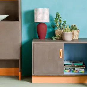 Con le chalk paint si può colorare un mobile senza sverniciarlo