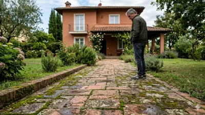 Presenza di muschio sui camminamenti in giardino