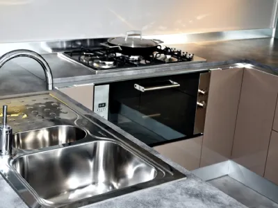 acciaio in cucina