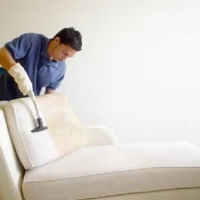 Come pulire divano in pelle 